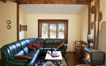 Jasper Cottage - Lismore Accommodation